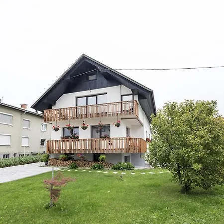 Apartment Zamida Bled
